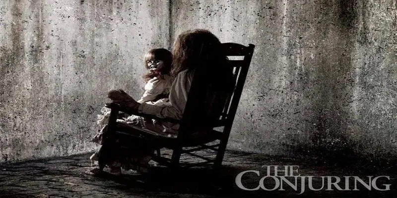 بهترین&nbsp;فیلم های ترسناک جهان&nbsp; احضار (The Conjuring)